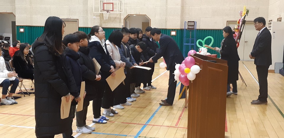 옥천초등학교 졸업식4